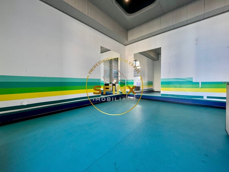 Spatiu comercial, birouri de 101 mp, vizibilitate maxima, localizare premium