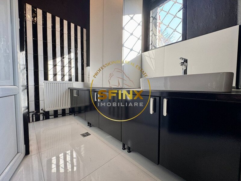 Spatiu comercial, birouri de 101 mp, vizibilitate maxima, localizare premium